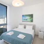 Aqua Pearl